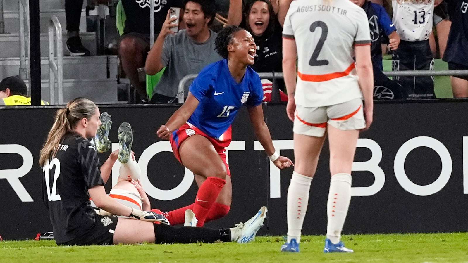 年轻球员的 年轻球员的